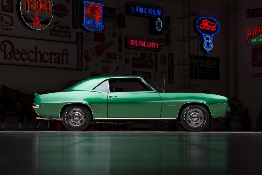  Chevrolet Camaro Z28 RS 1969 года  (фото 17 из 20)